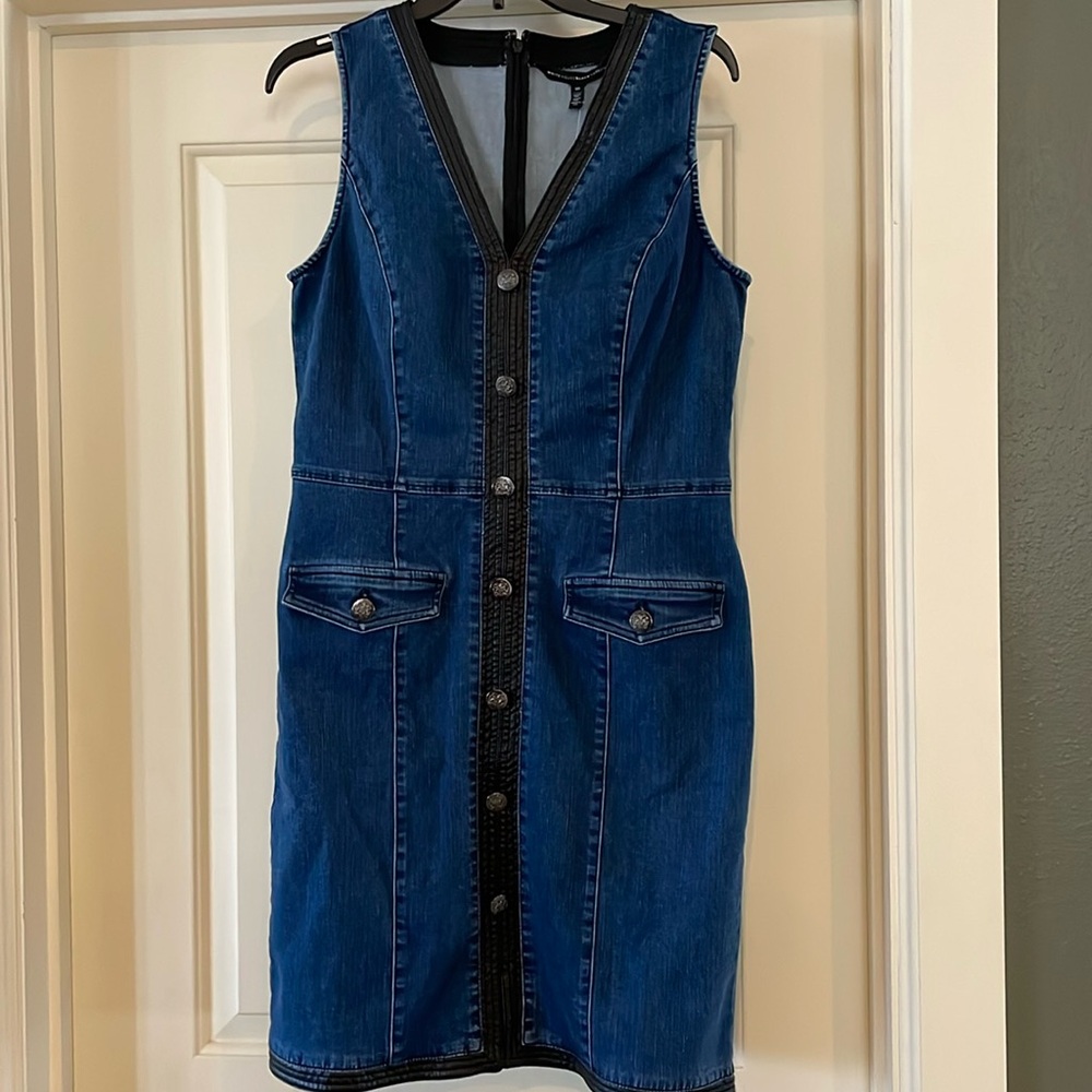 NWT White House Black Market, size 10